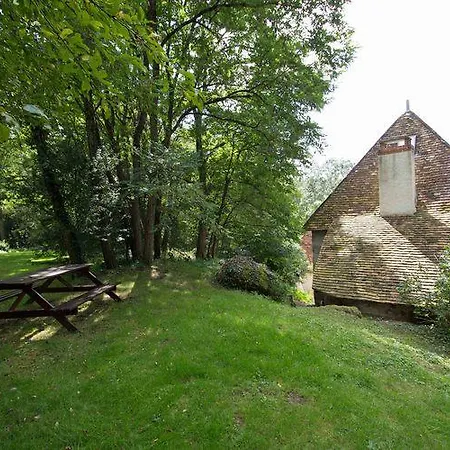 Villa Le Moulin du Cluzeau à Thollet Extérieur photo