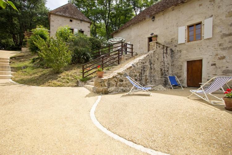 Le Moulin Du Cluzeau Thollet